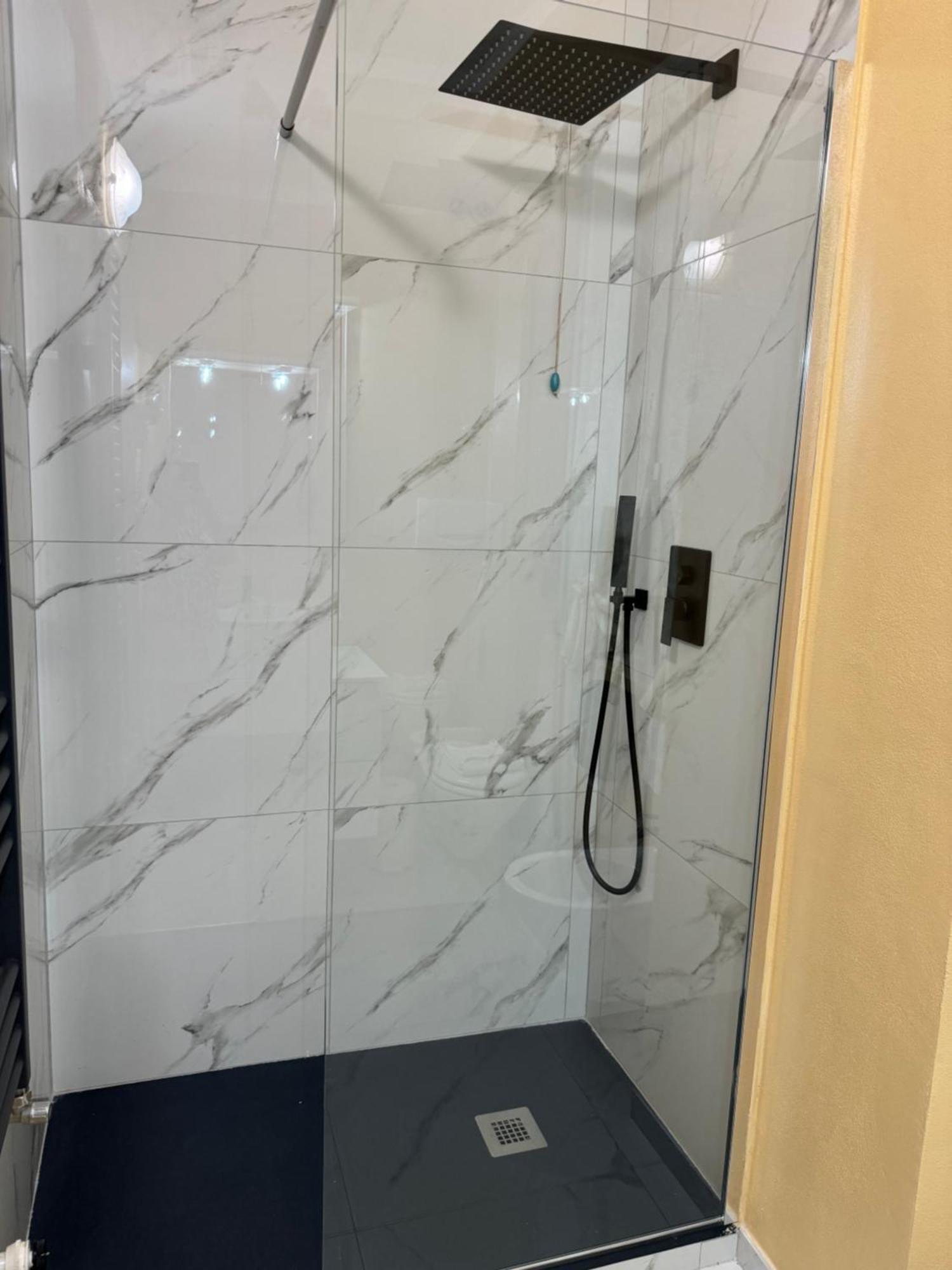 Hotel Veronese Genoa Bagian luar foto